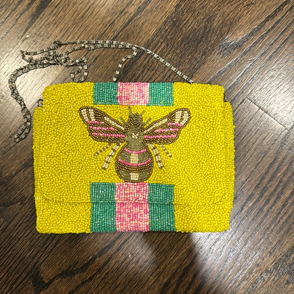 Moyna yellow chain strap bee beaded bag. Looks like Lilly Pulitzer. 
New